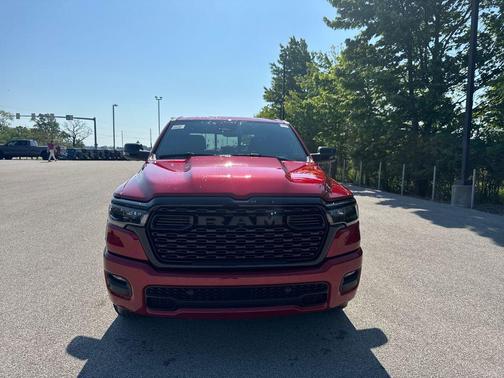 Molten Red Pearlcoat 2026 RAM 1500 Big Horn/Lone Star