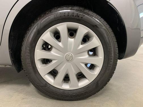 2016 Nissan Versa Note SV