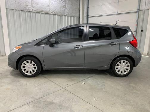 2016 Nissan Versa Note SV