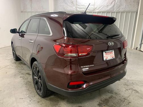 2020 Kia Sorento S