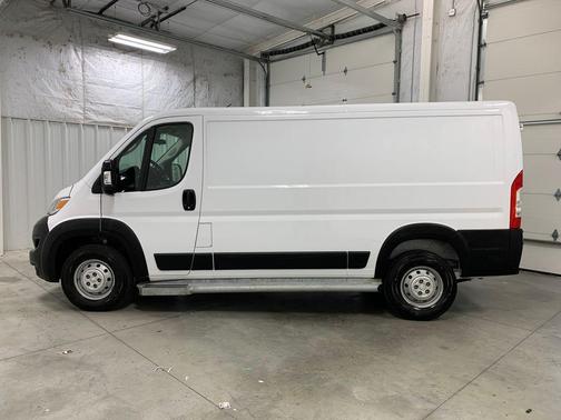 2023 RAM ProMaster 2500 Base