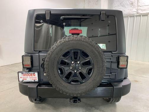 2016 Jeep Wrangler Sport