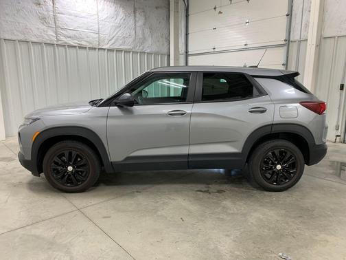 Sterling Gray Metallic 2023 Chevrolet Trailblazer LS