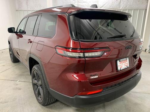 2024 Jeep Grand Cherokee L Laredo