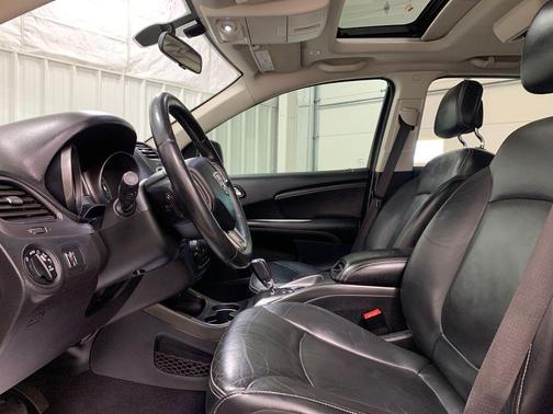 2018 Dodge Journey Crossroad