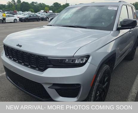 2024 Jeep Grand Cherokee Laredo