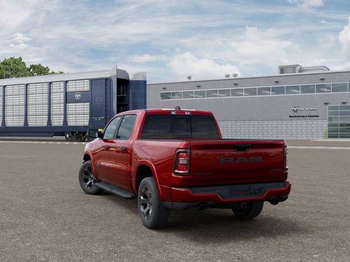 Molten Red Pearlcoat 2026 RAM 1500 Big Horn/Lone Star