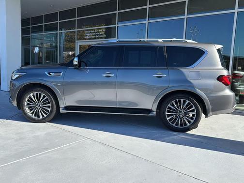 2019 INFINITI QX80 Luxe