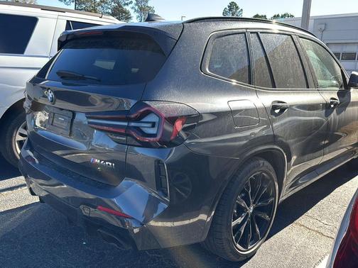 2023 BMW X3 M40i