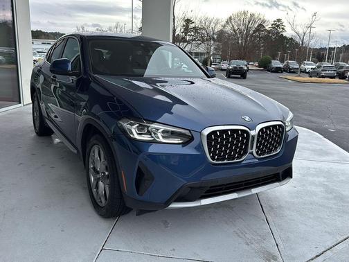 2023 BMW X4 xDrive30i