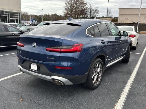 2023 BMW X4 xDrive30i