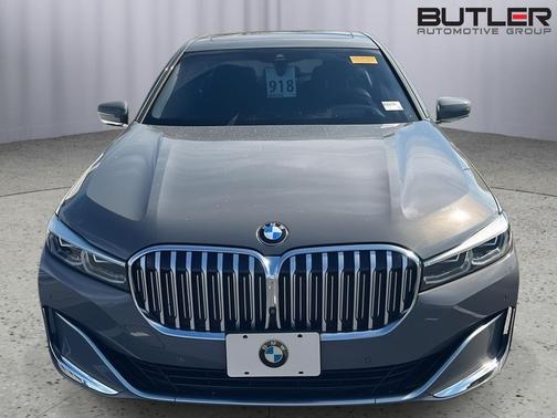 2020 BMW 740 740i