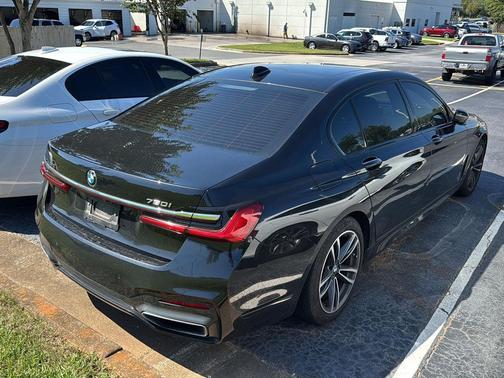 2020 BMW 750 i xDrive
