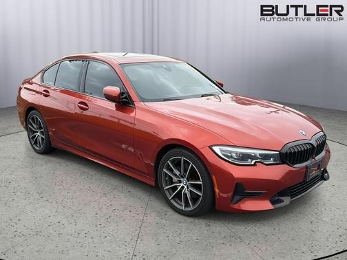 Sunset Orange Metallic 2021 BMW 330 330i