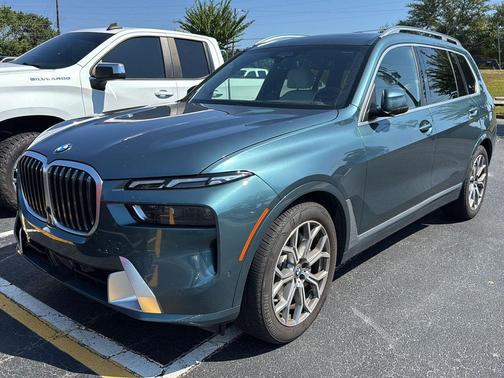 2025 BMW X7 xDrive40i