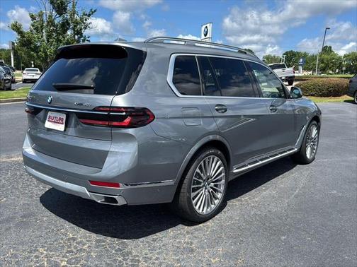 2026 BMW X7 xDrive40i