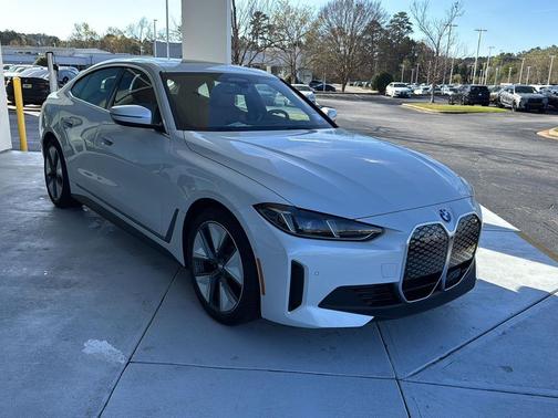 Mineral White Metallic 2026 BMW i4 Gran Coupe eDrive40
