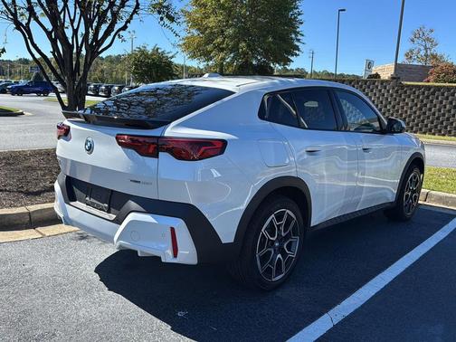2025 BMW X2 xDrive28i