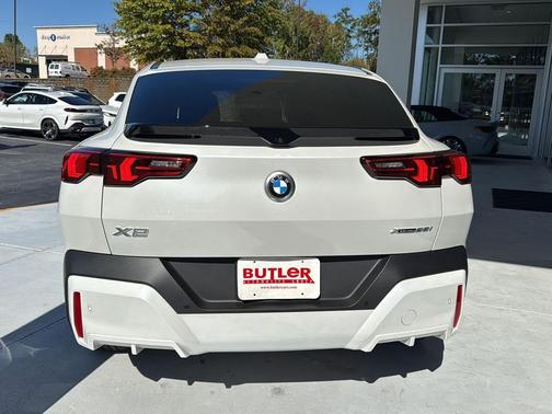 2025 BMW X2 xDrive28i