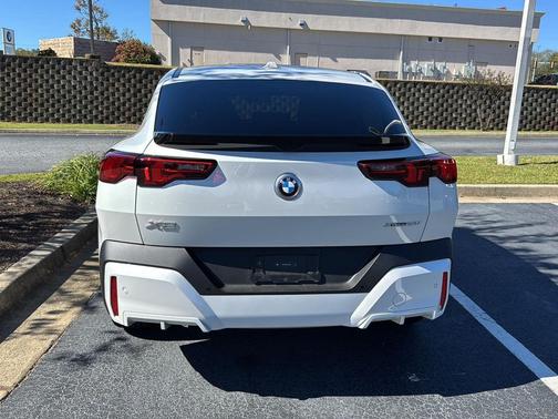 2025 BMW X2 xDrive28i