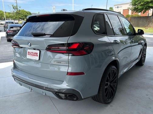 Brooklyn Grey Metallic 2026 BMW X5 sDrive40i