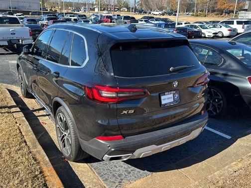 2023 BMW X5 sDrive40i