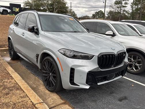 2024 BMW X5 M60i