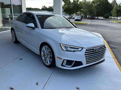 2019 Audi A4 45 Premium