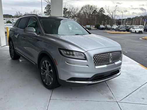 2021 Lincoln Nautilus Reserve