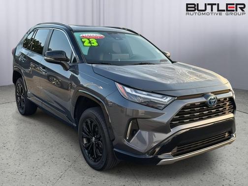 2023 Toyota RAV4 Hybrid SE