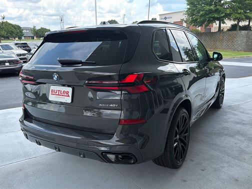 Dravit Grey Metallic 2026 BMW X5 xDrive40i