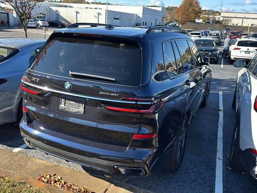 2023 BMW X7 xDrive40i