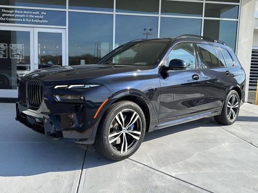 2023 BMW X7 xDrive40i