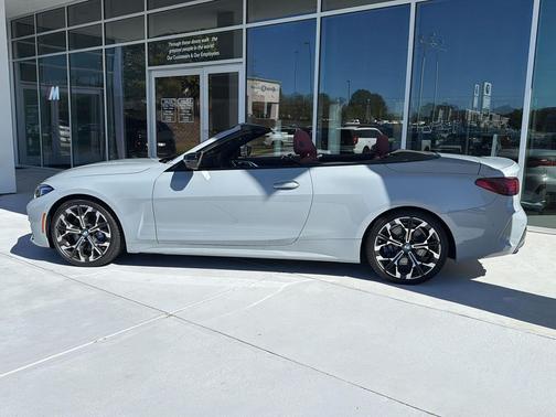 2025 BMW M440 i