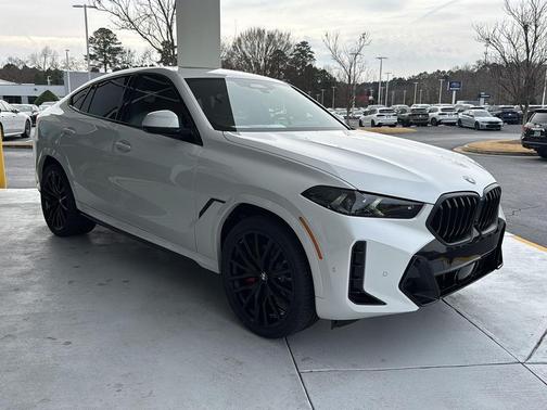 2026 BMW X6 xDrive40i