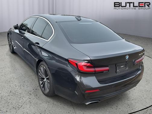 2021 BMW 540 540i