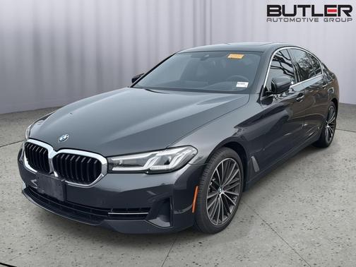2021 BMW 540 540i
