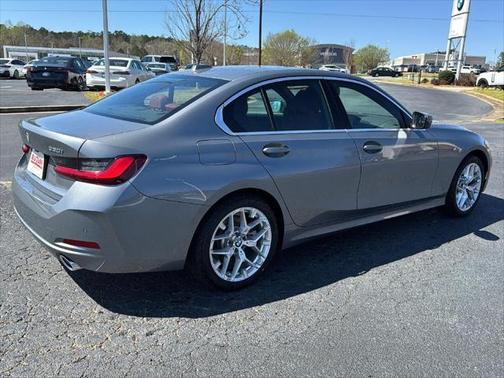 2025 BMW 330 i