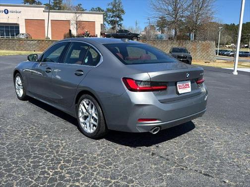 2025 BMW 330 i