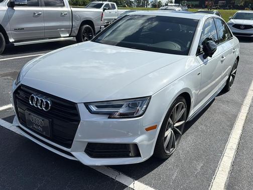 2018 Audi A4 2.0T Premium Plus