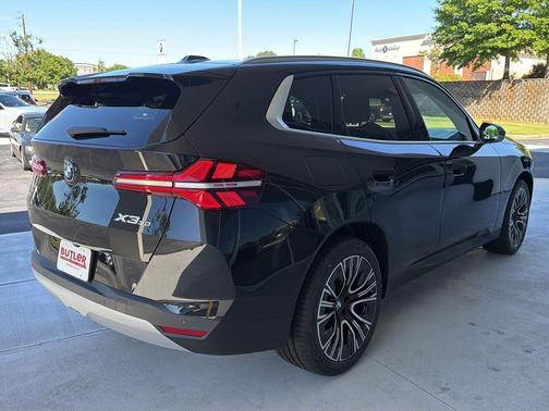 Black Sapphire Metallic 2026 BMW X3 30 xDrive