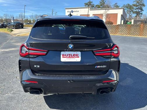 2022 BMW X3 M40i