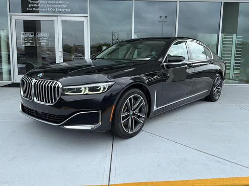 2020 BMW 750 i xDrive
