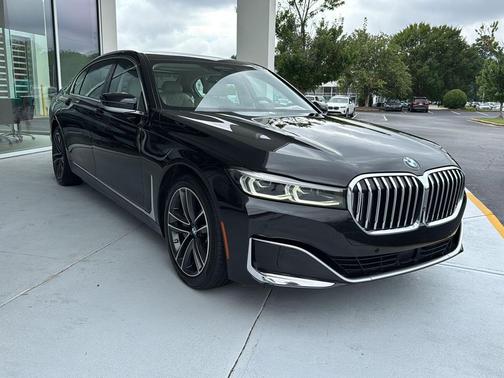 2020 BMW 750 i xDrive
