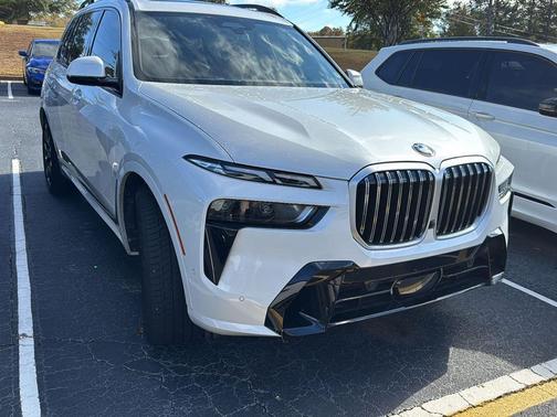 2024 BMW X7 xDrive40i