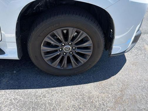 Starfire Pearl 2020 Lexus GX 460 Premium