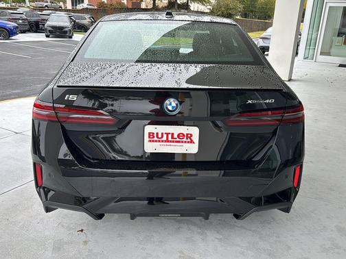 2026 BMW i5 xDrive40