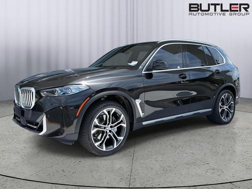 Black Sapphire Metallic 2024 BMW X5 sDrive40i