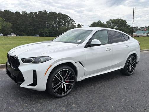 Mineral White Metallic 2027 BMW X6 xDrive40i