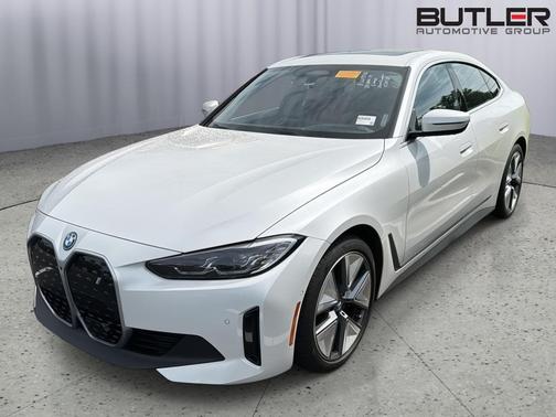 Mineral White Metallic 2024 BMW i4 Gran Coupe eDrive40